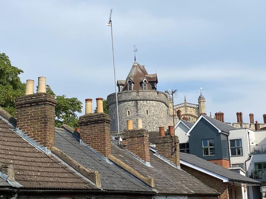 Windsor Cottage: Cosy, Charming, Full Of Character Exteriör bild